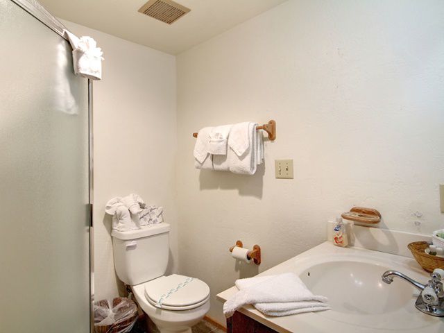 突発的なトイレつまりを防ぐための知恵と手法